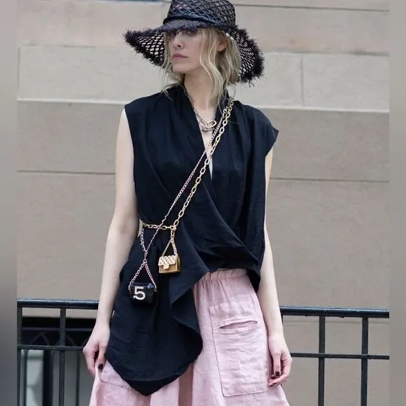 Anthropologie Fashion Tassel Gold Chain Belt with mini Bag. Trendy!high … - Picture 4 of 17